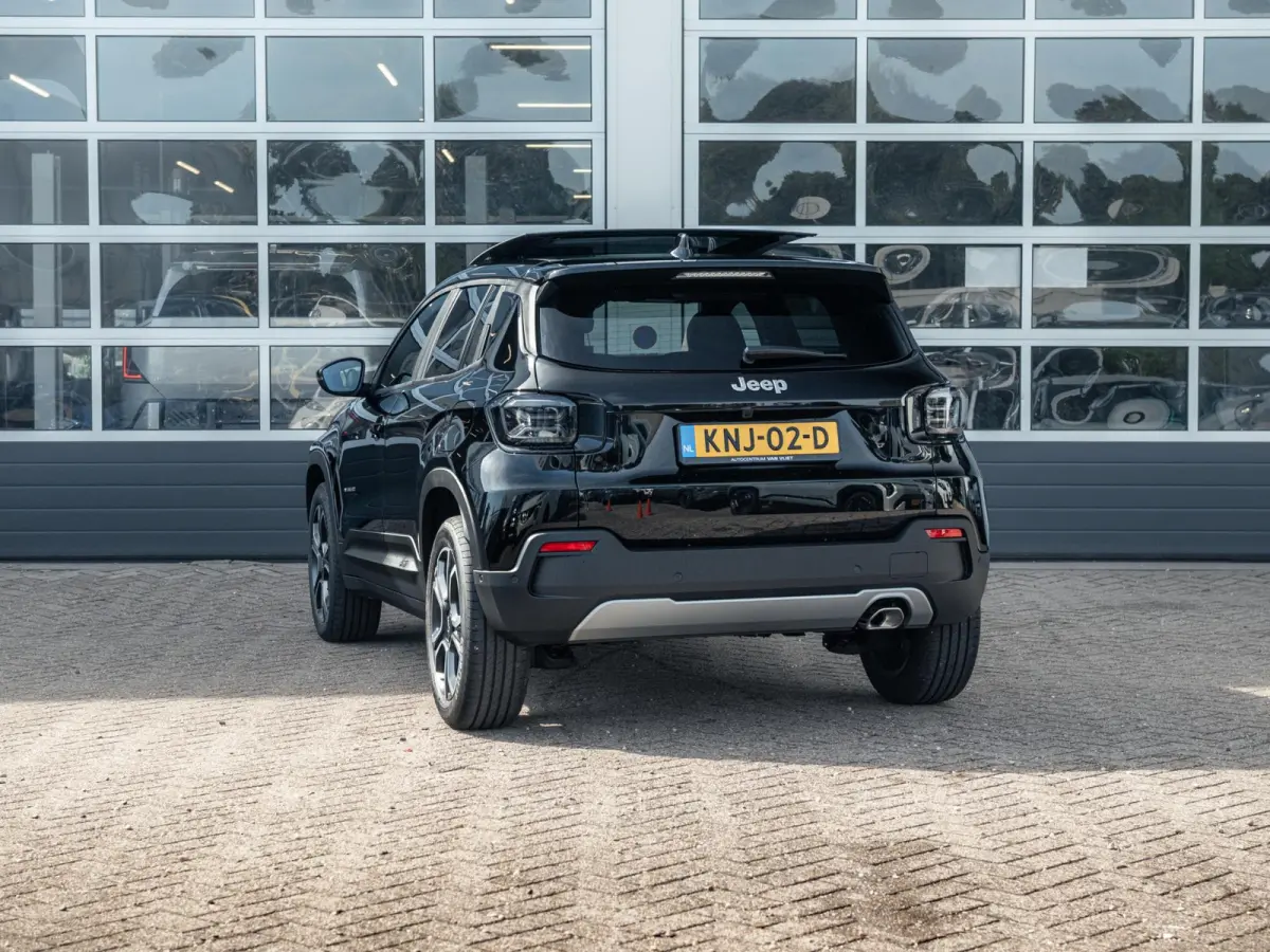 1.2 e-Hybrid Summit | Actieprijs! | Winter Pack | Schuif/Kanteldak | Infotainment &Convenience Pack