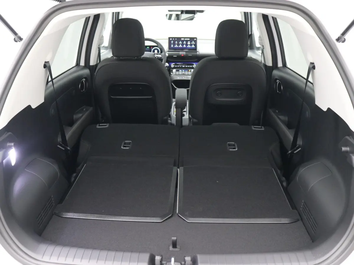 Evolve Sky 49 kWh ** Nu met  € 2.000 Voordeel ** Nieuw uit voorraad leverbaar **  / Warmtepomp / Stoel- & Stuurverwarming / Climate Control / Adaptive Cruise Control / 3 Fase /