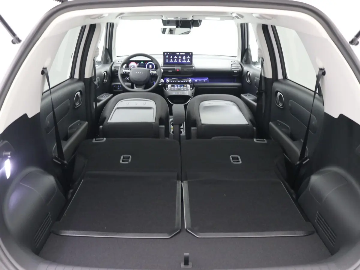 Evolve Sky 49 kWh ** Nu met  € 2.000 Voordeel ** Nieuw uit voorraad leverbaar **  / Warmtepomp / Stoel- & Stuurverwarming / Climate Control / Adaptive Cruise Control / 3 Fase /