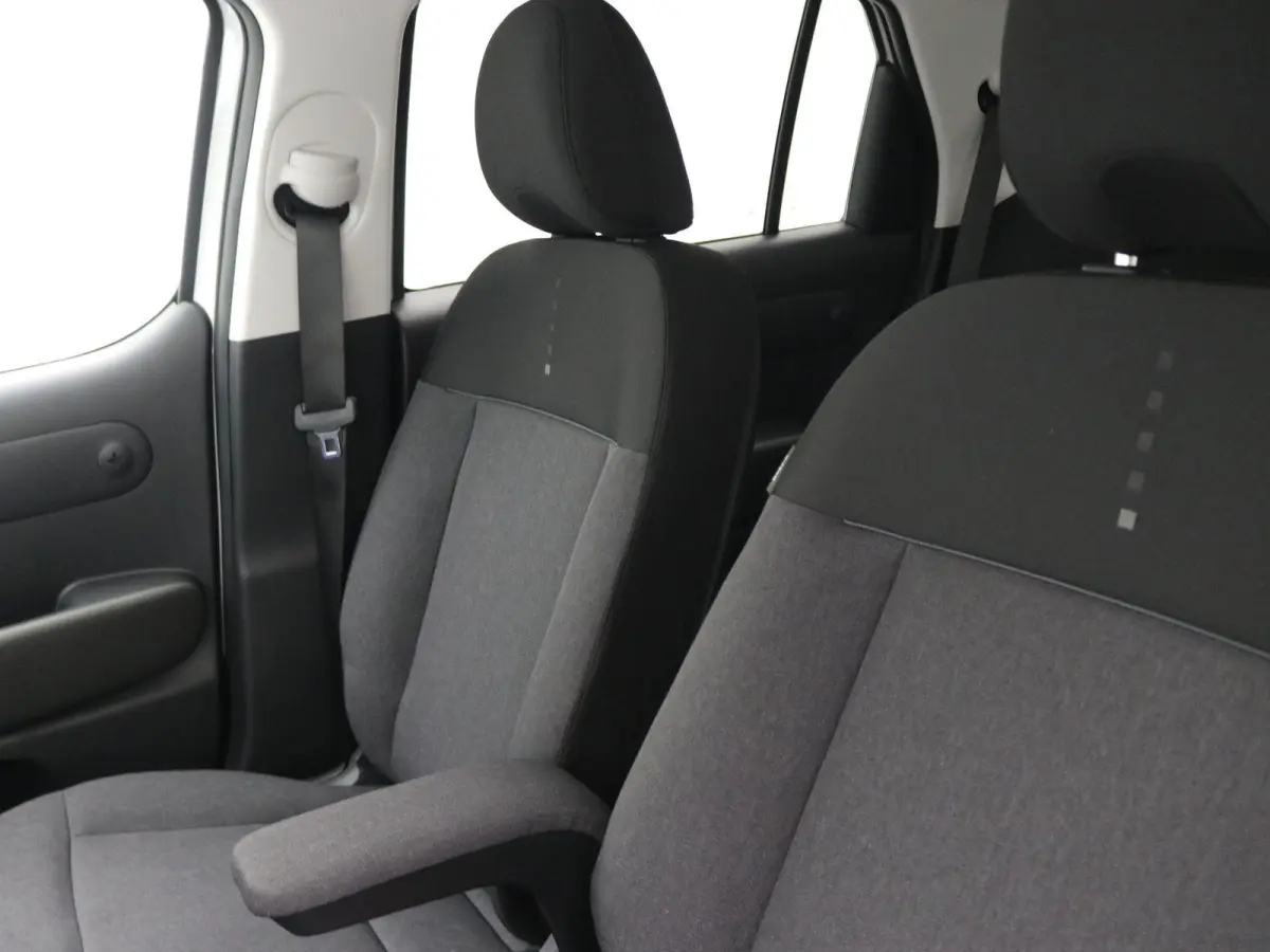 Evolve Sky 49 kWh ** Nu met  € 2.000 Voordeel ** Nieuw uit voorraad leverbaar **  / Warmtepomp / Stoel- & Stuurverwarming / Climate Control / Adaptive Cruise Control / 3 Fase /