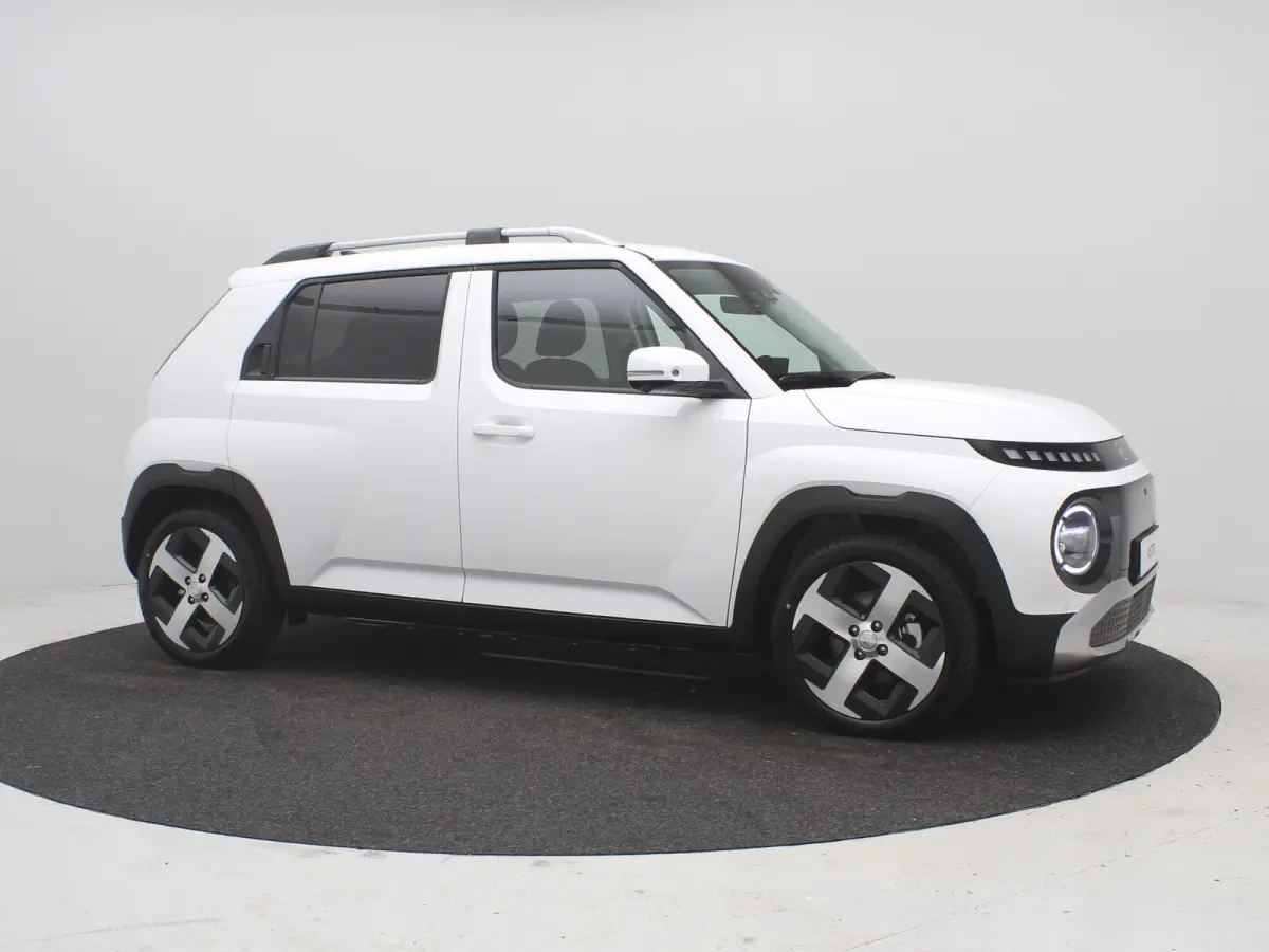 Evolve Sky 49 kWh ** Nu met  € 2.000 Voordeel ** Nieuw uit voorraad leverbaar **  / Warmtepomp / Stoel- & Stuurverwarming / Climate Control / Adaptive Cruise Control / 3 Fase /