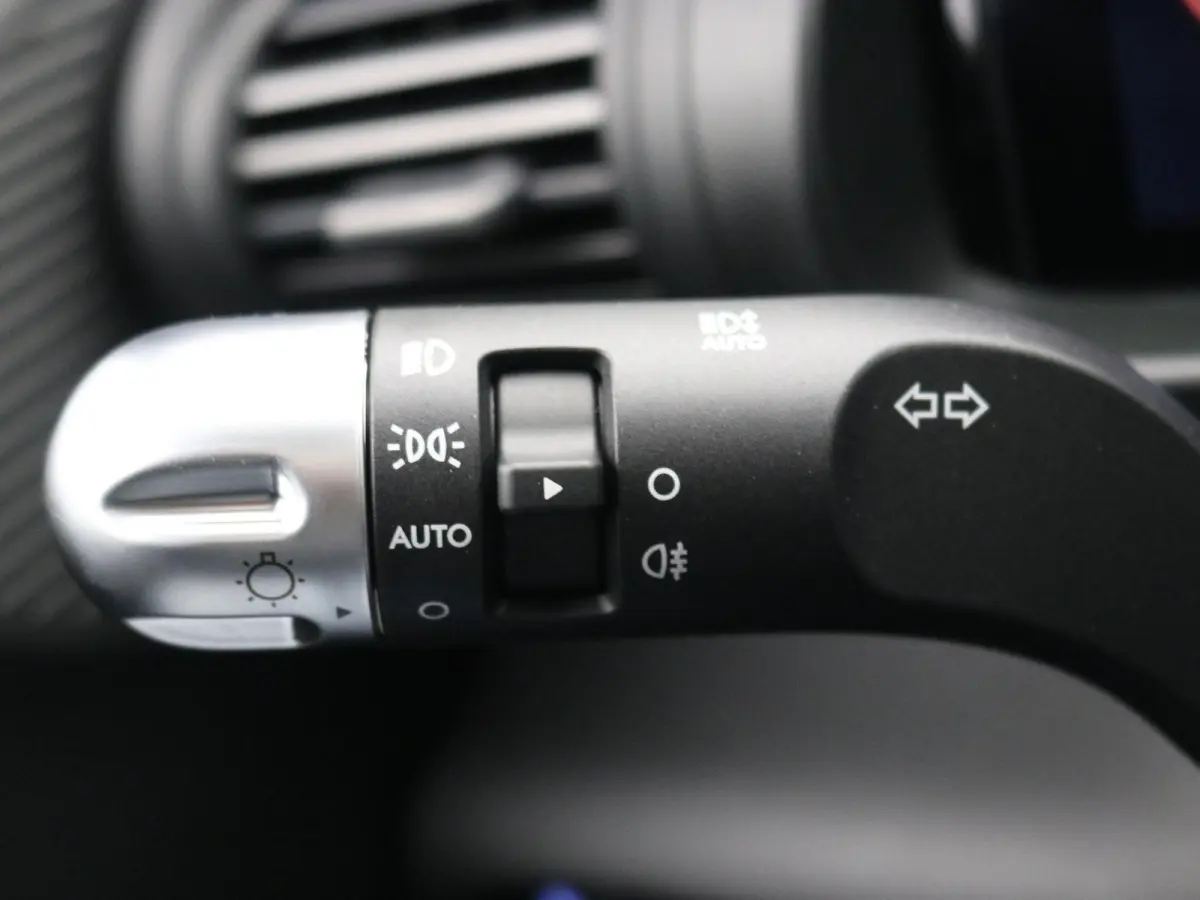 Evolve Sky 49 kWh ** Nu met  € 2.000 Voordeel ** Nieuw uit voorraad leverbaar **  / Warmtepomp / Stoel- & Stuurverwarming / Climate Control / Adaptive Cruise Control / 3 Fase /