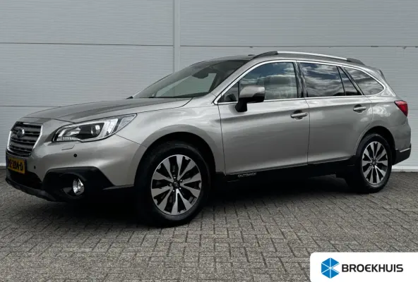 2.5i Premium / Trekhaak 2000 kg / 10-2017 / duurste uitvoering / zeer nette auto / goed onderhouden / pdc voor / Stoelverwarming / Bluetooth audio / Leren Bekleding /