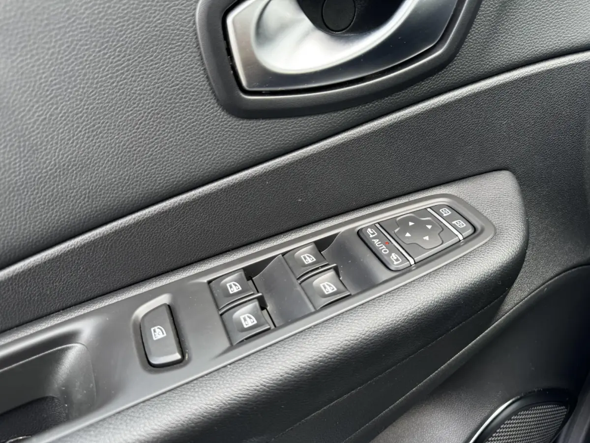 1.3 TCe Intens A/T / Pano / Navigatie / Achteruitrijcamera / Parkeer Assistent / Keyless Entry