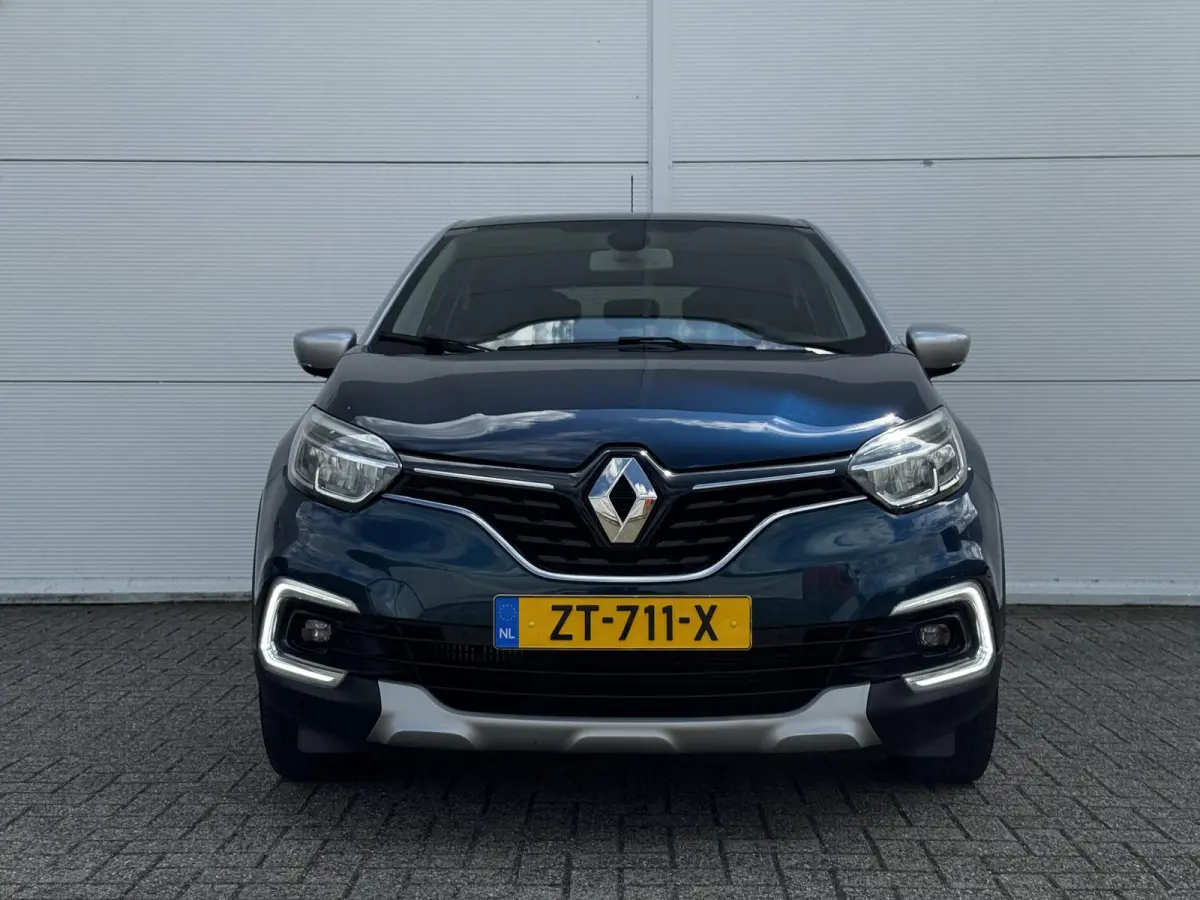 1.3 TCe Intens A/T / Pano / Navigatie / Achteruitrijcamera / Parkeer Assistent / Keyless Entry