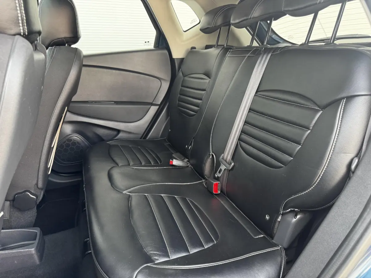1.3 TCe Intens A/T / Pano / Navigatie / Achteruitrijcamera / Parkeer Assistent / Keyless Entry