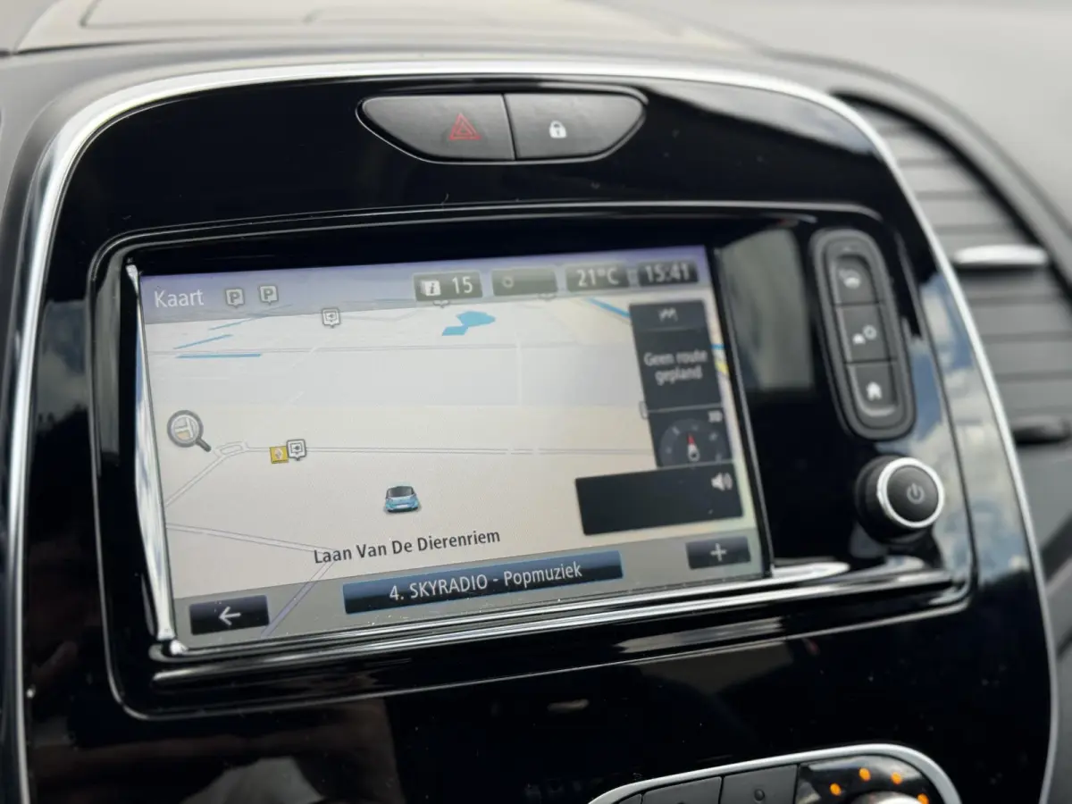 1.3 TCe Intens A/T / Pano / Navigatie / Achteruitrijcamera / Parkeer Assistent / Keyless Entry
