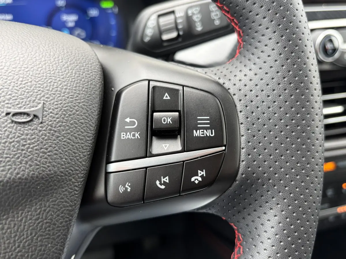 2.5 PHEV ST-Line X / Winter-pack / Airco (automatisch) / Navigatiesysteem full map /