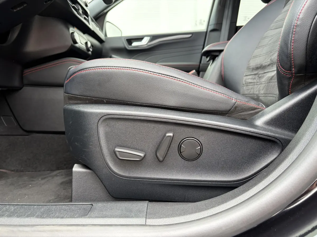 2.5 PHEV ST-Line X / Winter-pack / Airco (automatisch) / Navigatiesysteem full map /