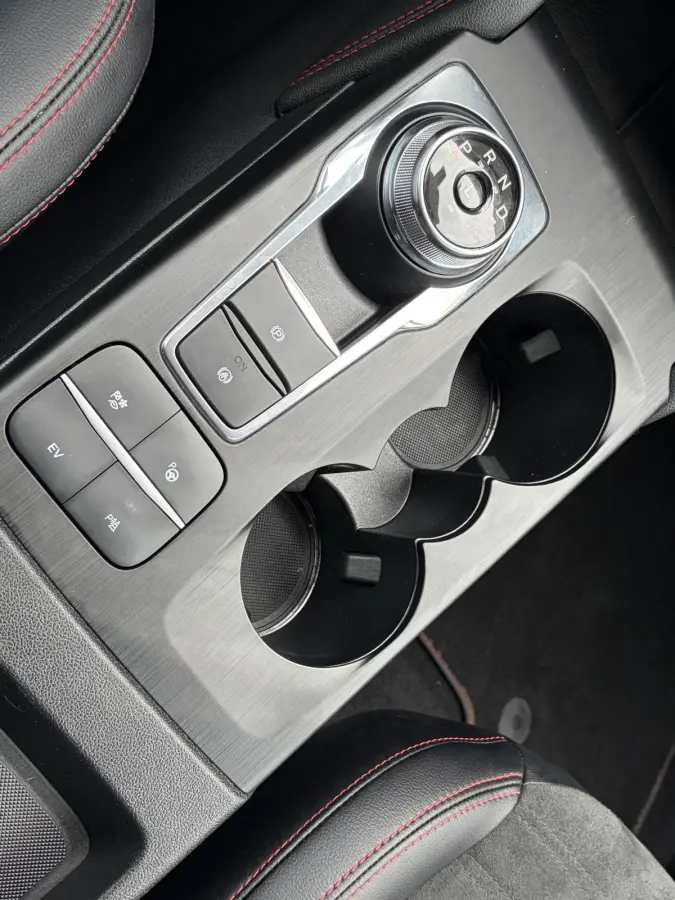 2.5 PHEV ST-Line X / Winter-pack / Airco (automatisch) / Navigatiesysteem full map /