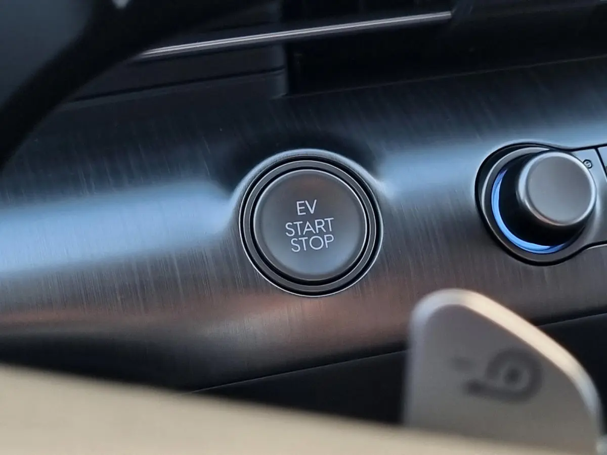 Comfort Smart 65.4 kWh WVB / Navigatie / Blind-Spot Collision-Avoidance Assist / Adaptieve Cruise Control