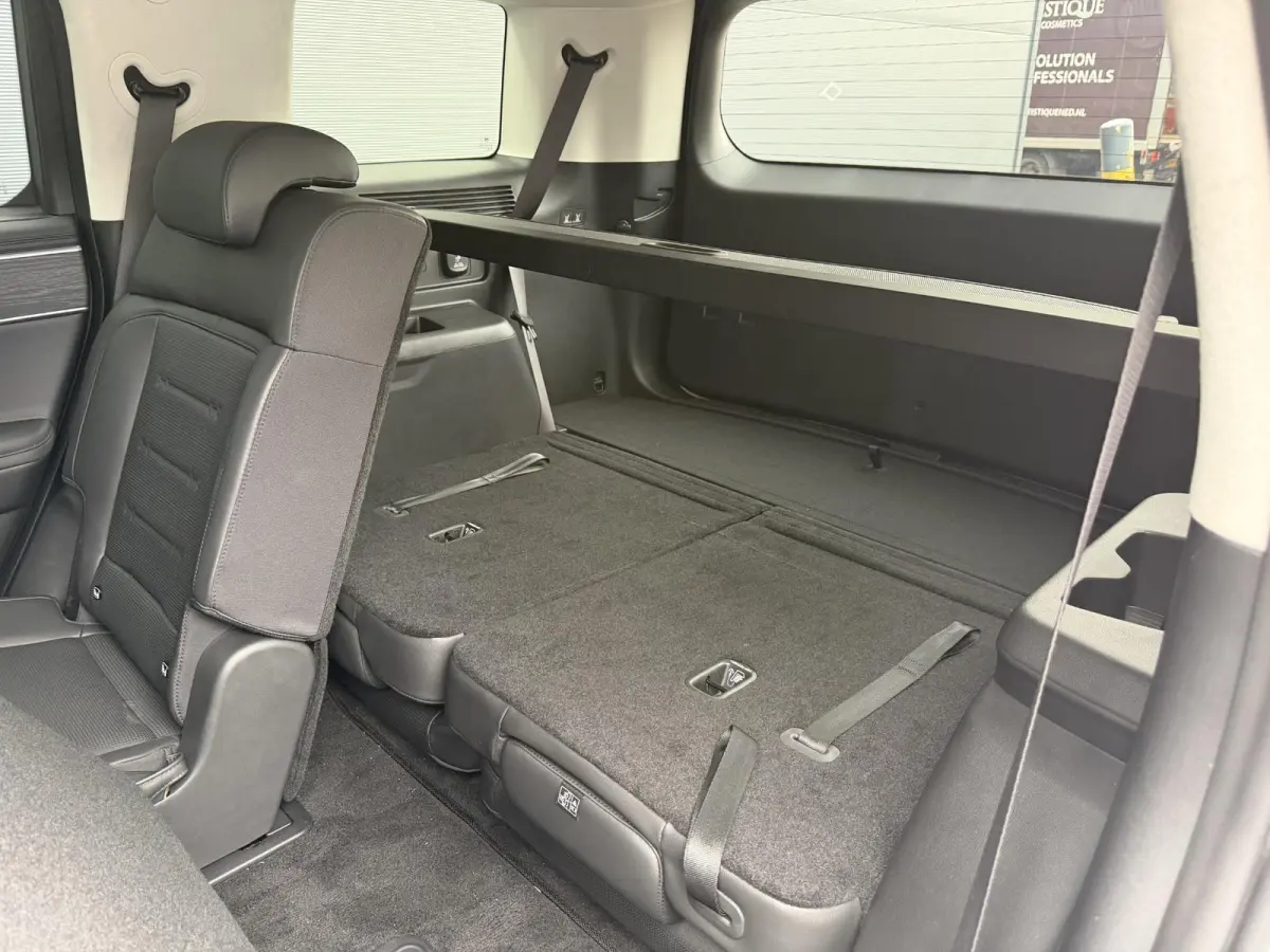 1.6 T-GDI HEV Premium 7p / Nieuw op Voorraad / Ledere Bekleding / 7 Persoons / Vol Uitgerust met Opties / Adaptive Cruise / Elektrische Stoelen met Memory /