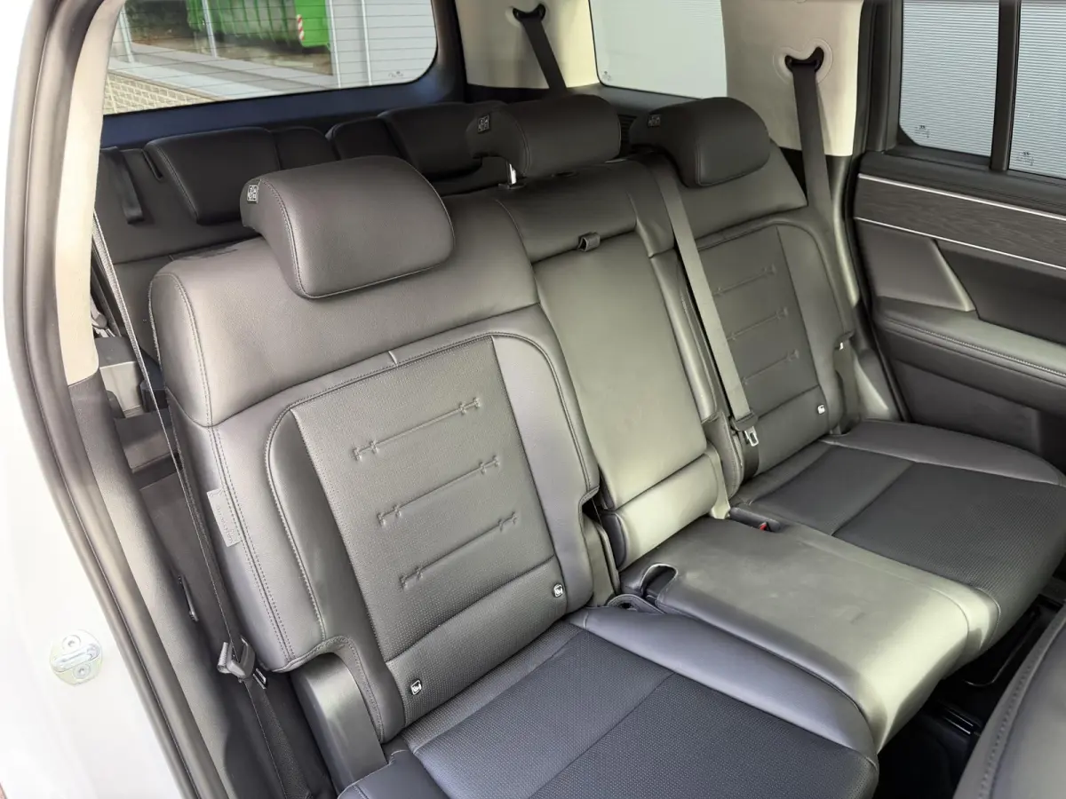 1.6 T-GDI HEV Premium 7p / Nieuw op Voorraad / Ledere Bekleding / 7 Persoons / Vol Uitgerust met Opties / Adaptive Cruise / Elektrische Stoelen met Memory /