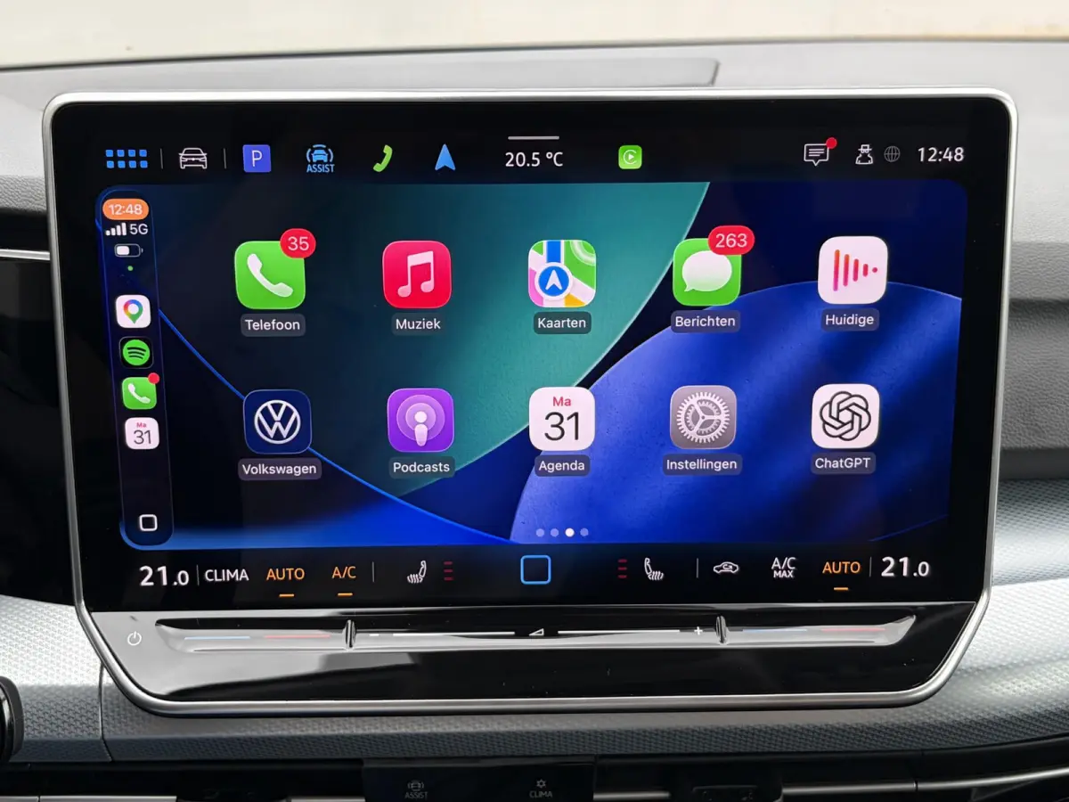 1.5 TSI R-Line Edition / Airco / Stuur & Stoelverwarming / Adaptive cruise control / hill hold / Apple Carplay Android Auto / Navigatie / PDC voor & achter / All Seasonbanden /