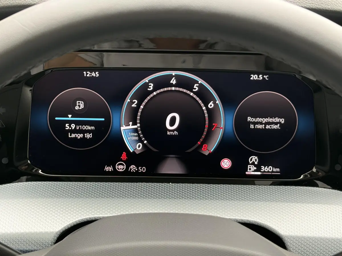 1.5 TSI R-Line Edition / Airco / Stuur & Stoelverwarming / Adaptive cruise control / hill hold / Apple Carplay Android Auto / Navigatie / PDC voor & achter / All Seasonbanden /