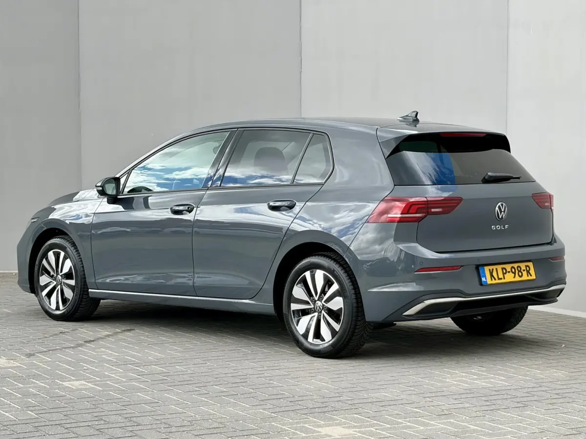 1.5 TSI R-Line Edition / Airco / Stuur & Stoelverwarming / Adaptive cruise control / hill hold / Apple Carplay Android Auto / Navigatie / PDC voor & achter / All Seasonbanden /