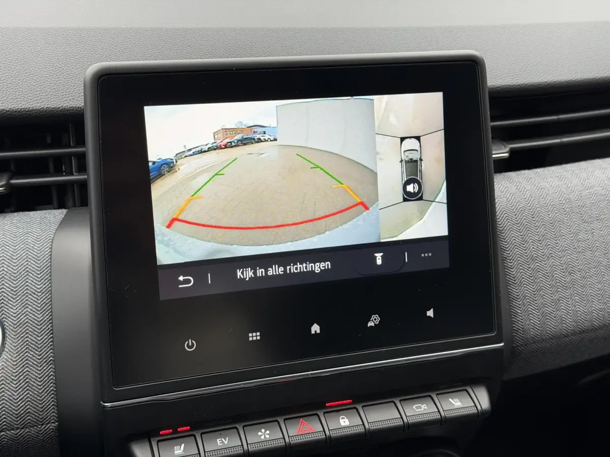 1.6 E-Tech Full Hybrid 145 techno / Fabrieksgarantie tot 04-2027 / 360 Graden Camera / Stoel & Stuurverwarming / All Season Banden / Navigatie / Apple Carplay & Android Auto /