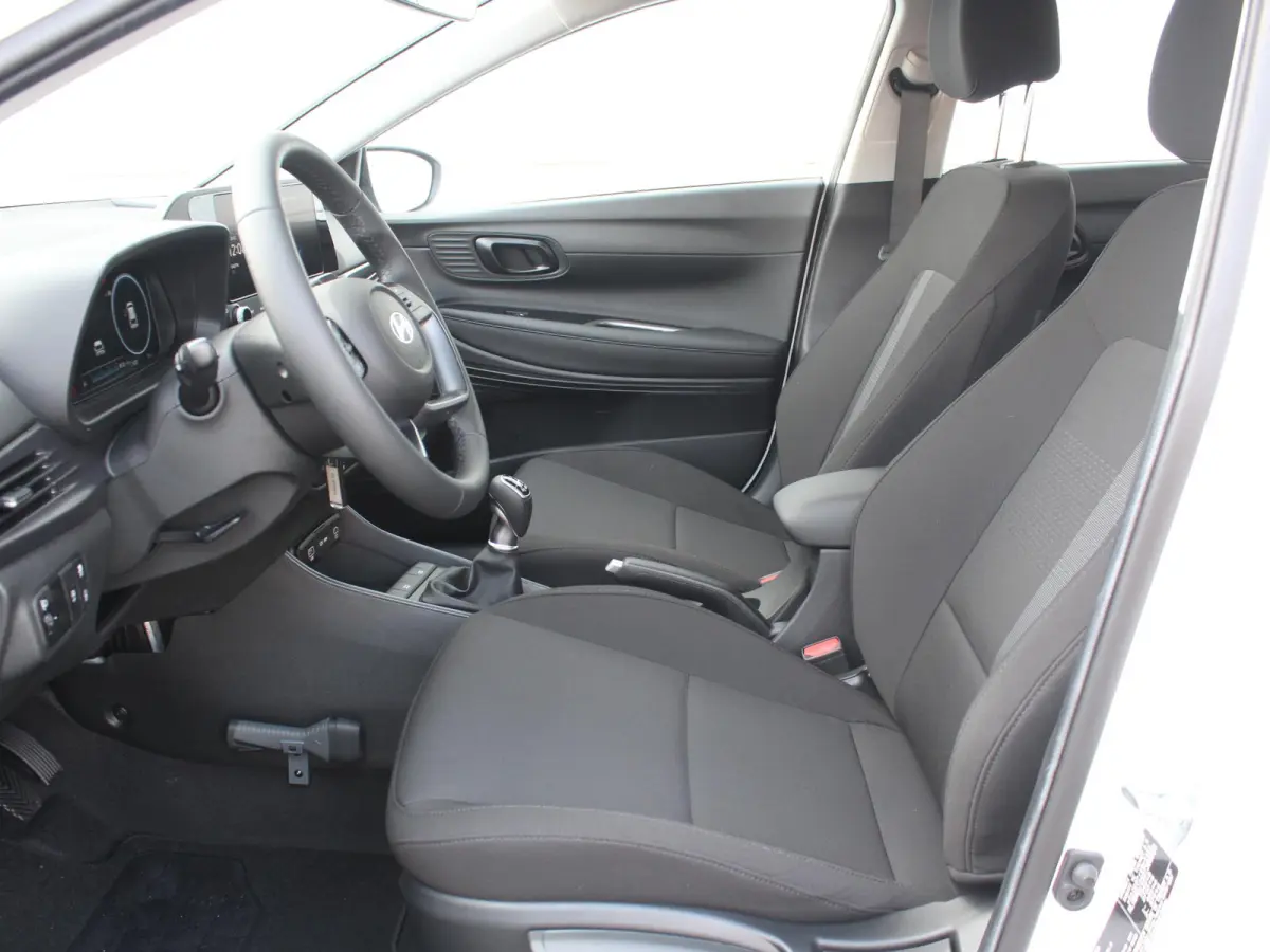 1.0 T-GDI Comfort Smart / Navigatie + Apple Carplay/Android Auto / Cruise Control / Airco / Achteruitrijcamera / Bluetooth /