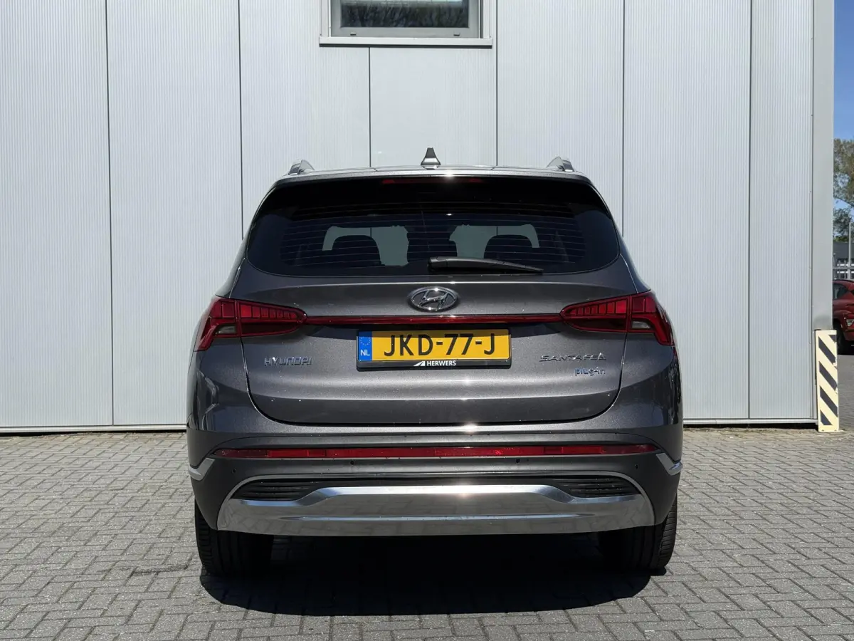 1.6 T-GDI PHEV Premium / AWD / Fabrieksgarantie tot 1/7/2027 / Dealer onderhouden  / EAER 58km / Apple Carplay Android Auto / Adaptief CC / Achteruitrijcamera / Stuur- Stoel en Achterbankver