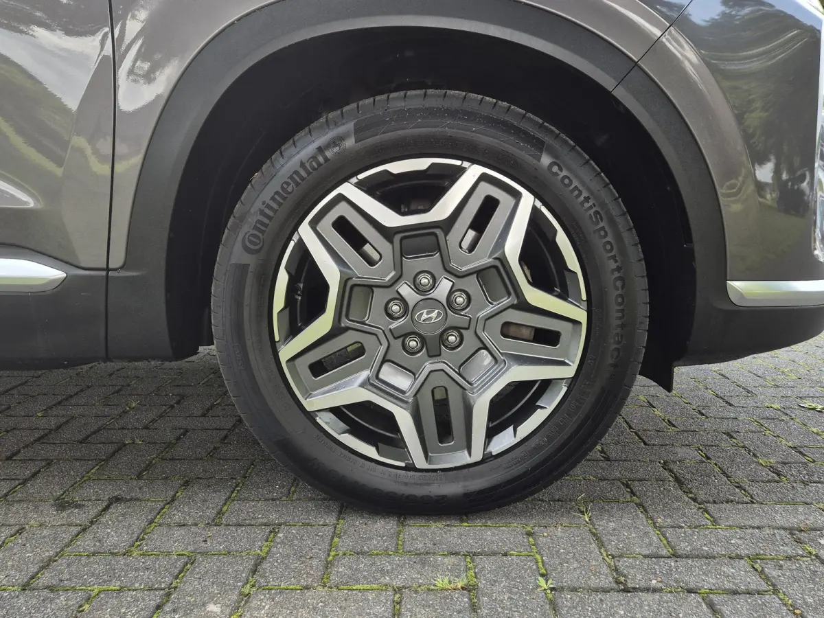 1.6 T-GDI PHEV Premium / AWD / Fabrieksgarantie tot 1/7/2027 / Dealer onderhouden  / EAER 58km / Apple Carplay Android Auto / Adaptief CC / Achteruitrijcamera / Stuur- Stoel en Achterbankver
