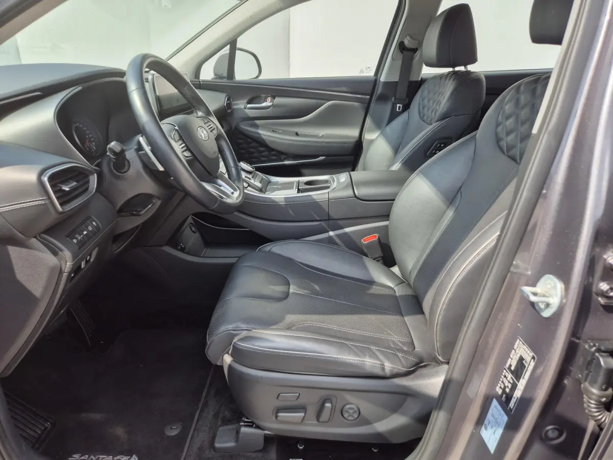 1.6 T-GDI PHEV Premium / AWD / Fabrieksgarantie tot 1/7/2027 / Dealer onderhouden  / EAER 58km / Apple Carplay Android Auto / Adaptief CC / Achteruitrijcamera / Stuur- Stoel en Achterbankver