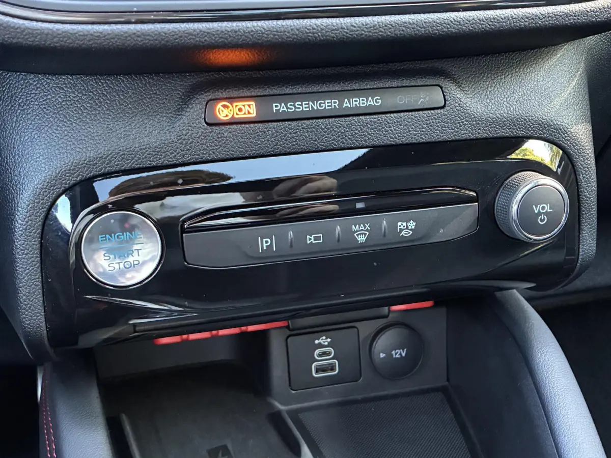 2.5 PHEV ST-Line X / Fabrieksgarantie t/m 02-2029 / WINTER-PACK / Trekgewicht 2.100 KG / Elektisch schuif-/kanteldak / Achteruitrijcamera / Navigatie / Apple Carplay/Android Auto / B&O Audio