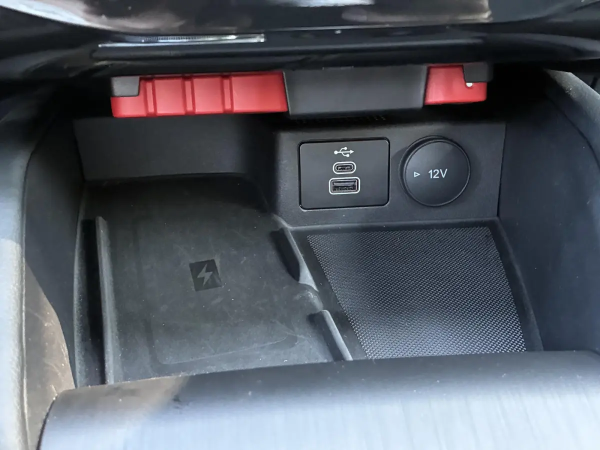 2.5 PHEV ST-Line X / Fabrieksgarantie t/m 02-2029 / WINTER-PACK / Trekgewicht 2.100 KG / Elektisch schuif-/kanteldak / Achteruitrijcamera / Navigatie / Apple Carplay/Android Auto / B&O Audio