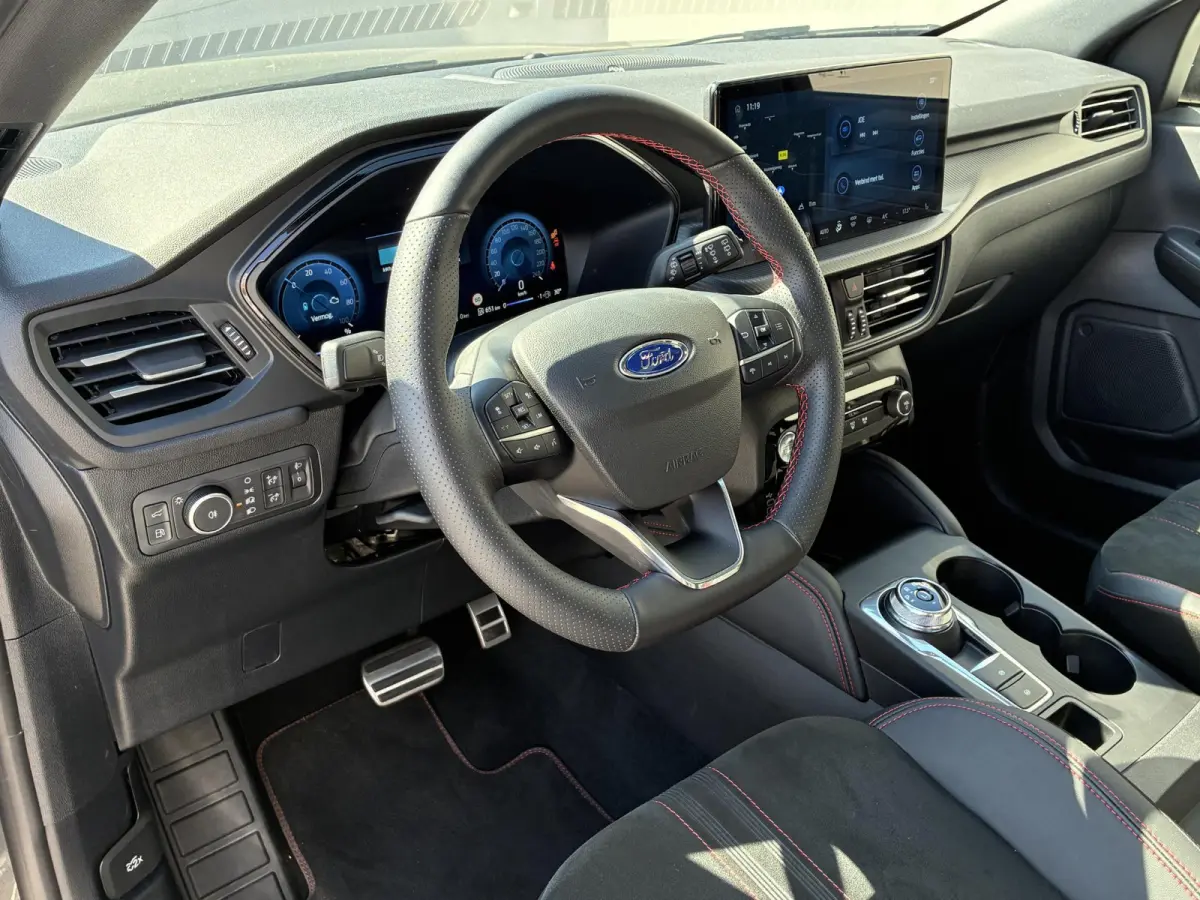 2.5 PHEV ST-Line X / Fabrieksgarantie t/m 02-2029 / WINTER-PACK / Trekgewicht 2.100 KG / Elektisch schuif-/kanteldak / Achteruitrijcamera / Navigatie / Apple Carplay/Android Auto / B&O Audio