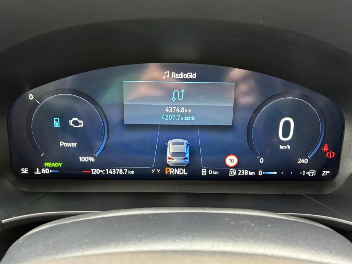 2.5 PHEV ST-Line X / Fabrieksgarantie t/m 02-2029 / WINTER-PACK / Trekgewicht 2.100 KG / Elektisch schuif-/kanteldak / Achteruitrijcamera / Navigatie / Apple Carplay/Android Auto / B&O Audio