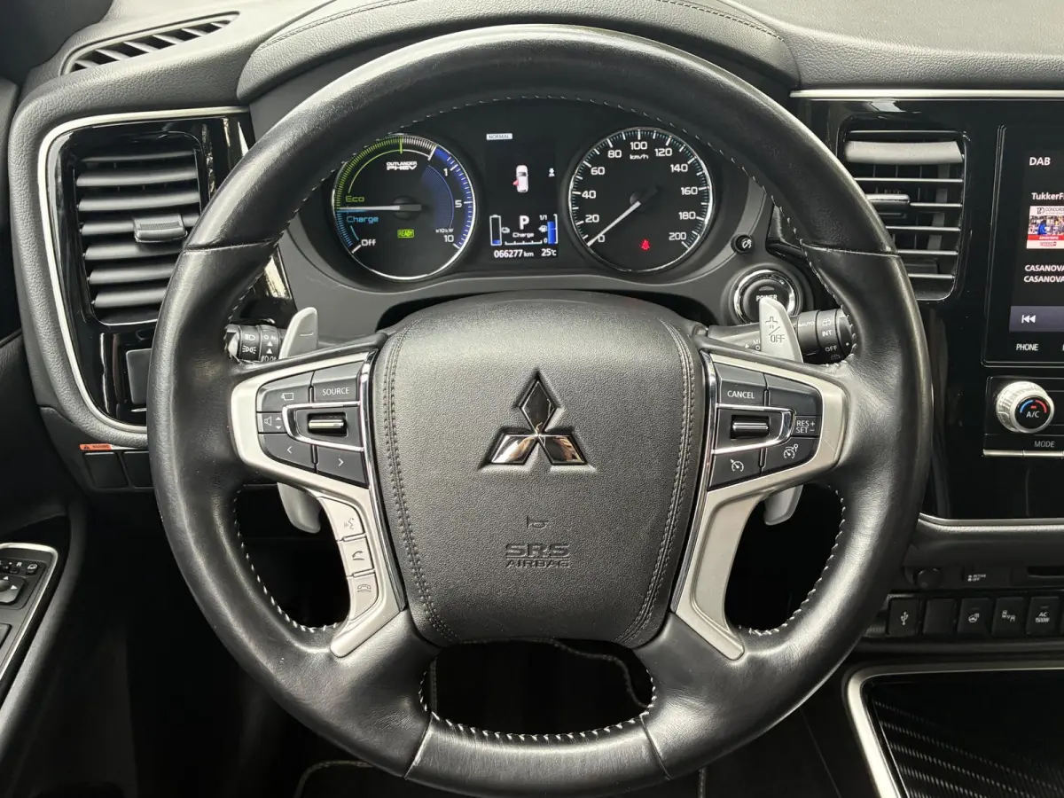 2.4 PHEV S-Edition / Elektrische achterklep / Trekgewicht 1500 kg / Rondomzicht camera / cruise control / Keyless Entry/Start / Stuur-& Stoelverwarming /