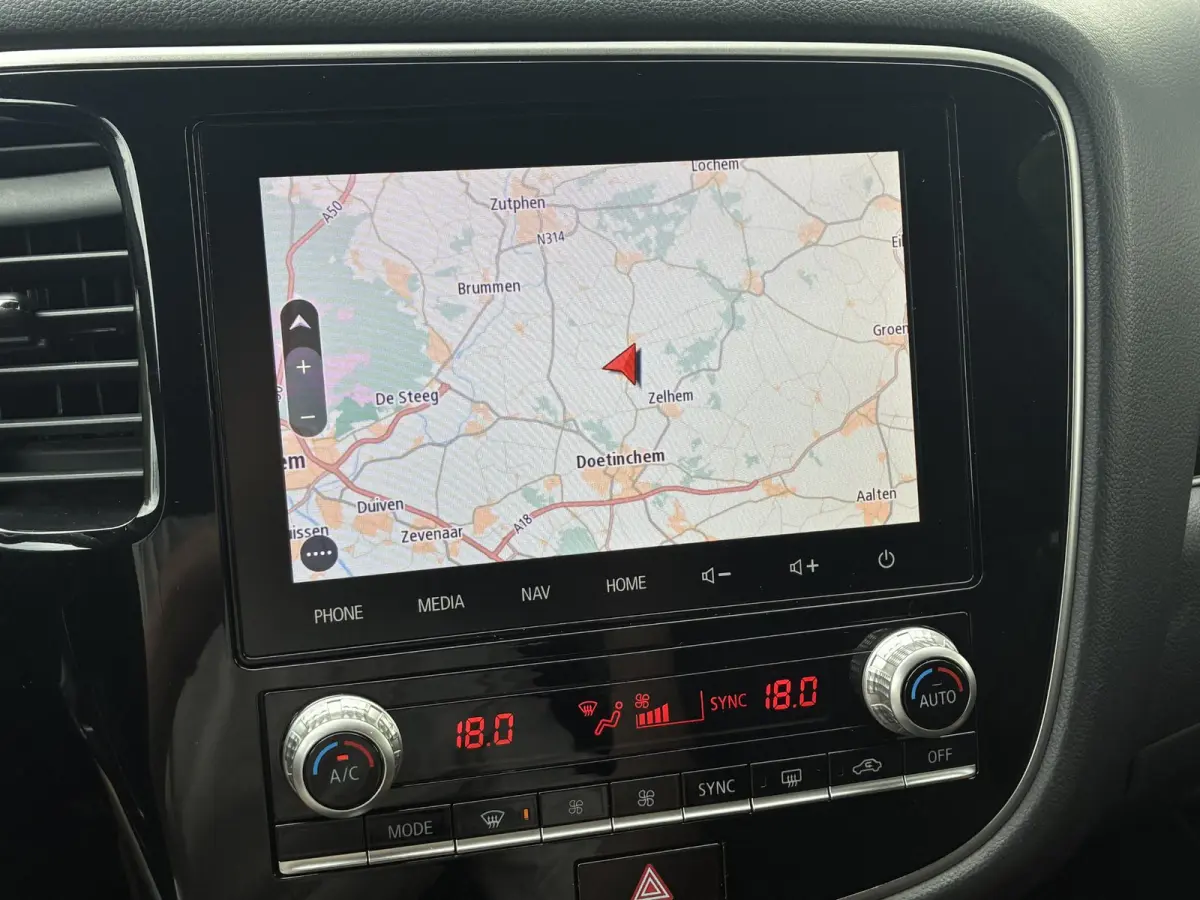 2.4 PHEV S-Edition / Elektrische achterklep / Trekgewicht 1500 kg / Rondomzicht camera / cruise control / Keyless Entry/Start / Stuur-& Stoelverwarming /