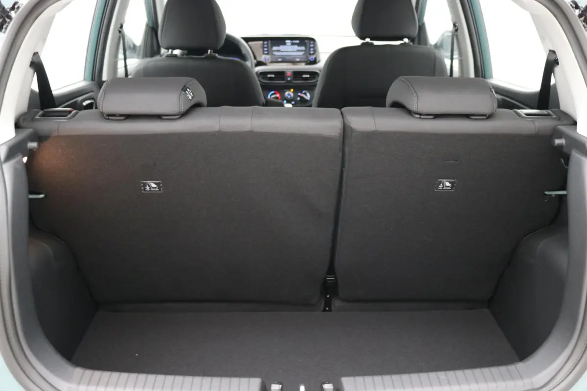 1.0 Comfort Smart / Navigatie / Camera / Apple Carplay & Android Auto / Bluetooth / Airco /