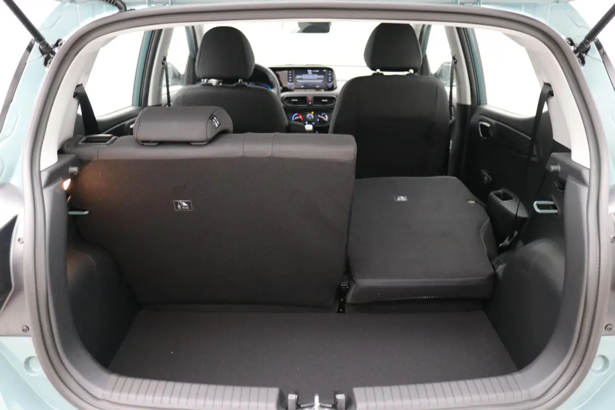 1.0 Comfort Smart / Navigatie / Camera / Apple Carplay & Android Auto / Bluetooth / Airco /