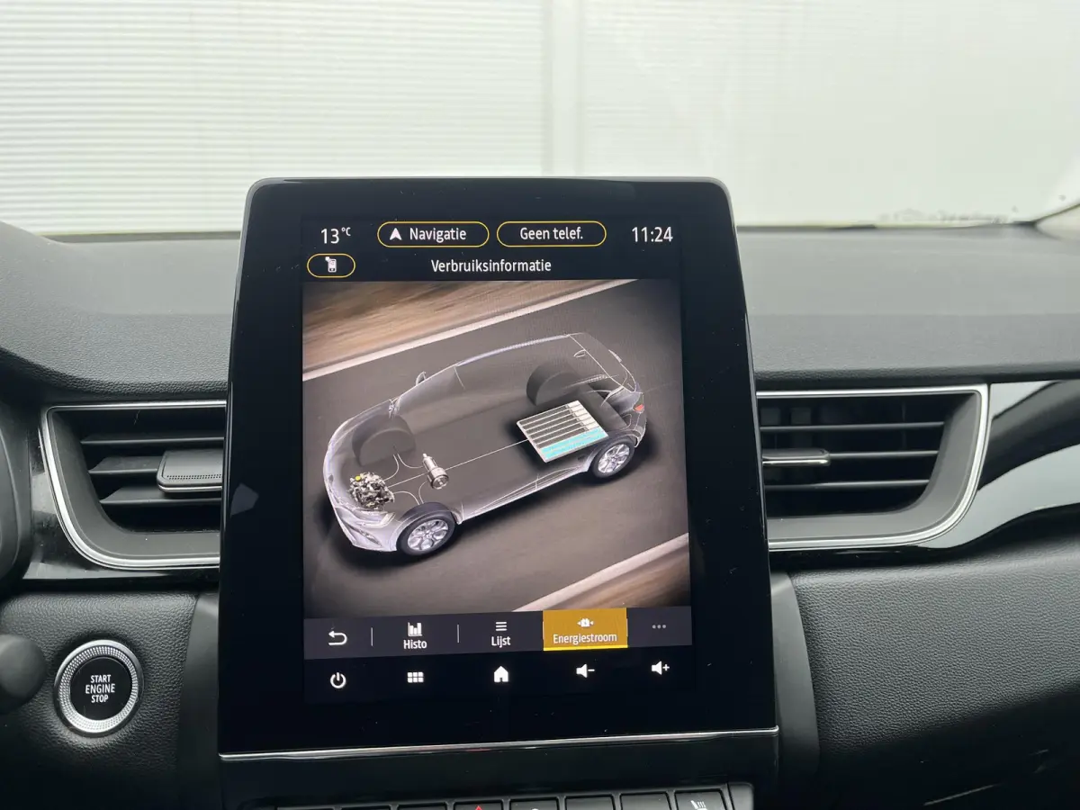 1.6 PHEV AT First Edition / Apple Carplay/Android Auto / Lichtmetalen velgen 18"/ Voorstoelen verwarmd /