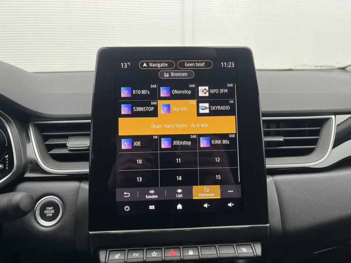 1.6 PHEV AT First Edition / Apple Carplay/Android Auto / Lichtmetalen velgen 18"/ Voorstoelen verwarmd /