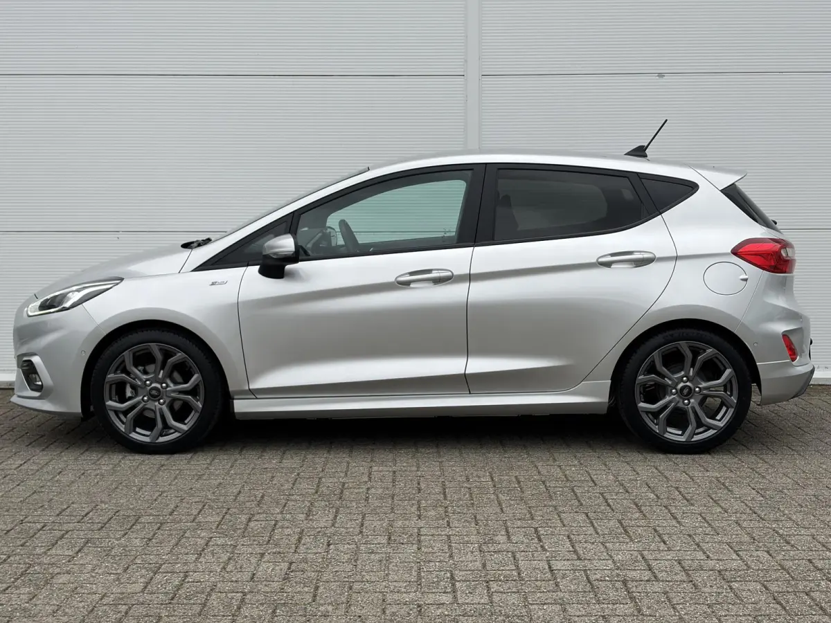 1.0 EcoBoost ST-Line X / Trekhaak (  1000 kg ) / Apple Carplay/Android Auto / Stoel en stuur verwarming /