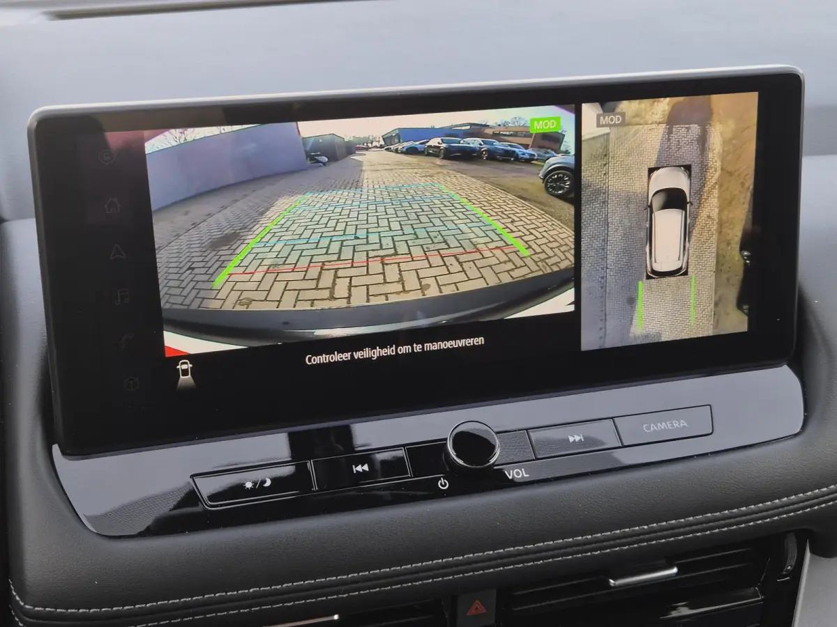 1.5 e-Power Tekna / Fabrieksgarantie tot 05-2028 / Dealer onderhouden / All Season banden / Stuur-, Stoel en Achterbank verwarming / Head Up Display / Elektrische achterklep / Rondomzicht ca