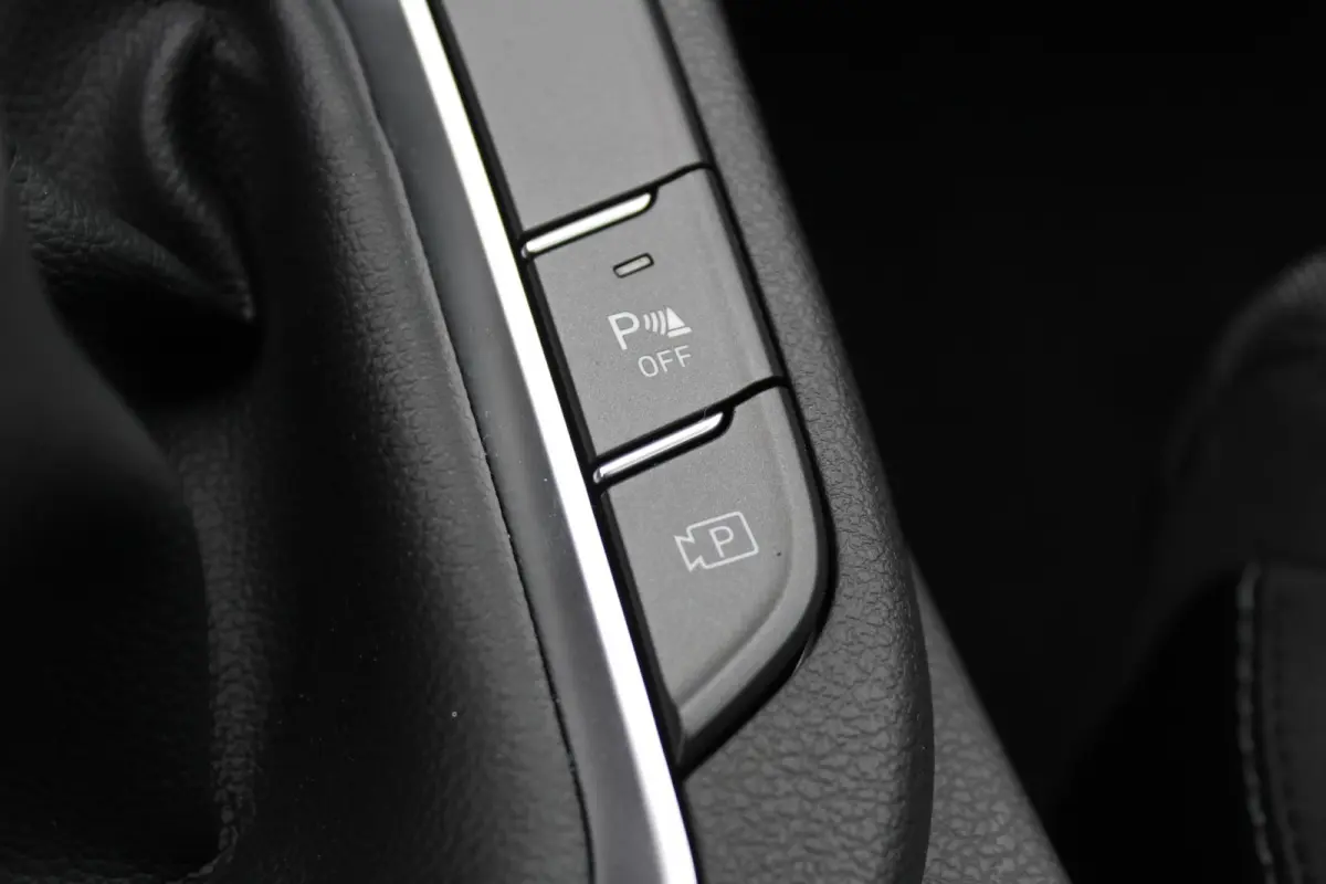 1.0 T-GDi MHEV Comfort Smart / Navigatie + Apple Carplay/Android Auto / Climate Control / Achteruitrijcamera / Climate Control / Keyless Entry & Start /