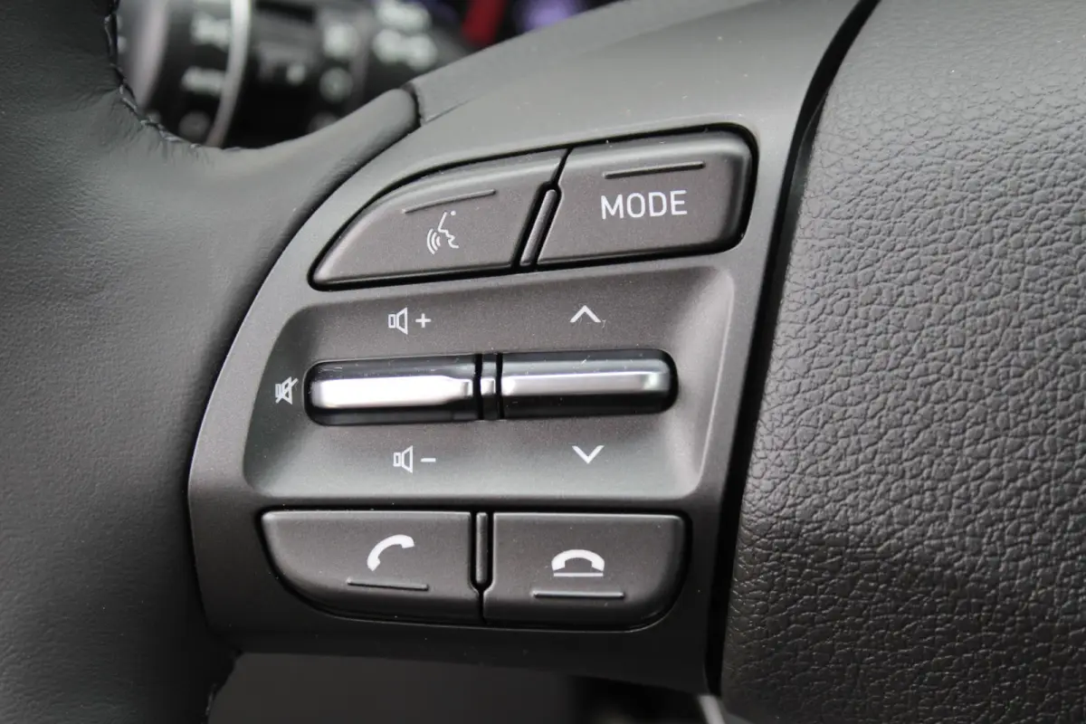 1.0 T-GDi MHEV Comfort Smart / Navigatie + Apple Carplay/Android Auto / Climate Control / Achteruitrijcamera / Climate Control / Keyless Entry & Start /