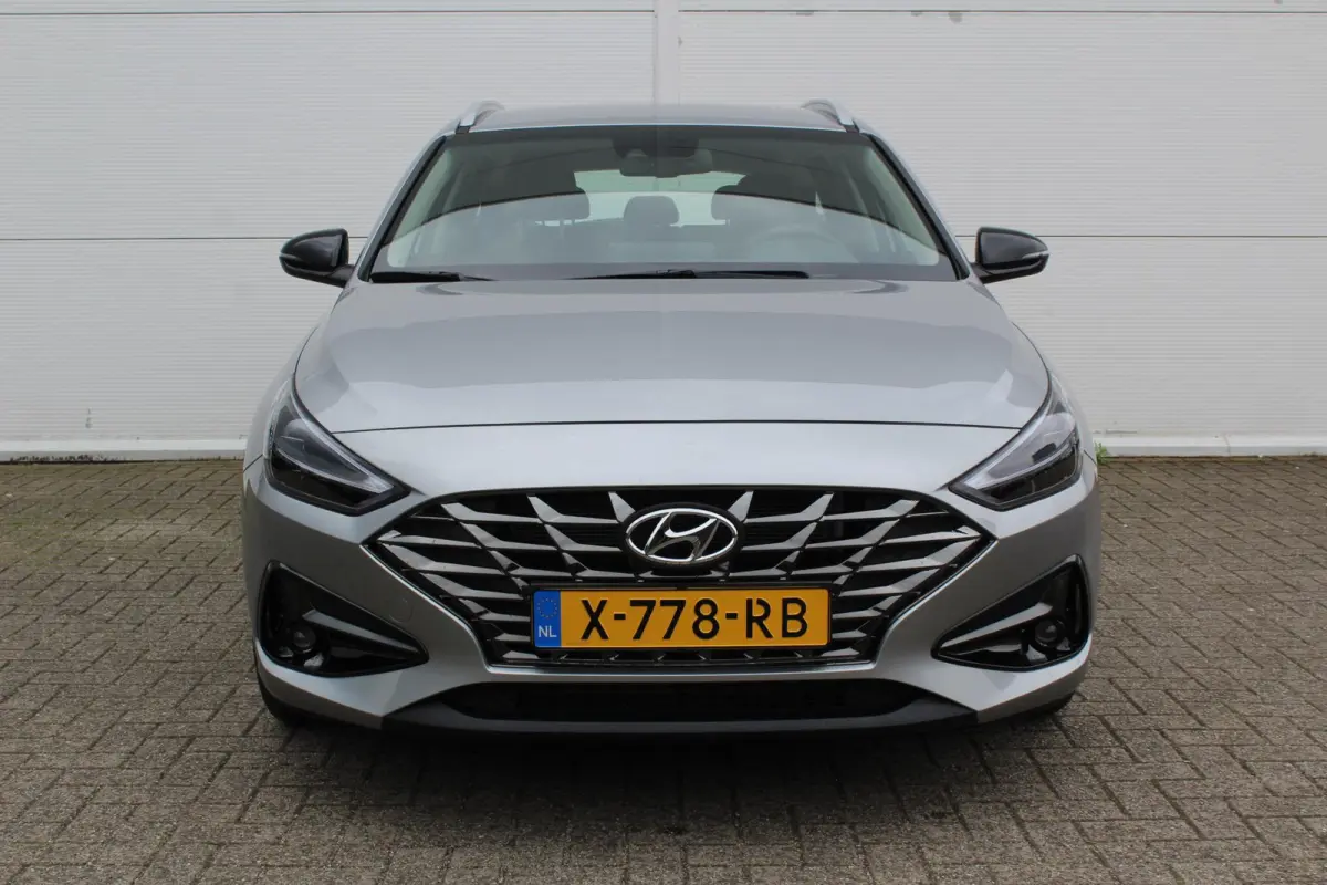 1.0 T-GDi MHEV Comfort Smart / Navigatie + Apple Carplay/Android Auto / Climate Control / Achteruitrijcamera / Climate Control / Keyless Entry & Start /
