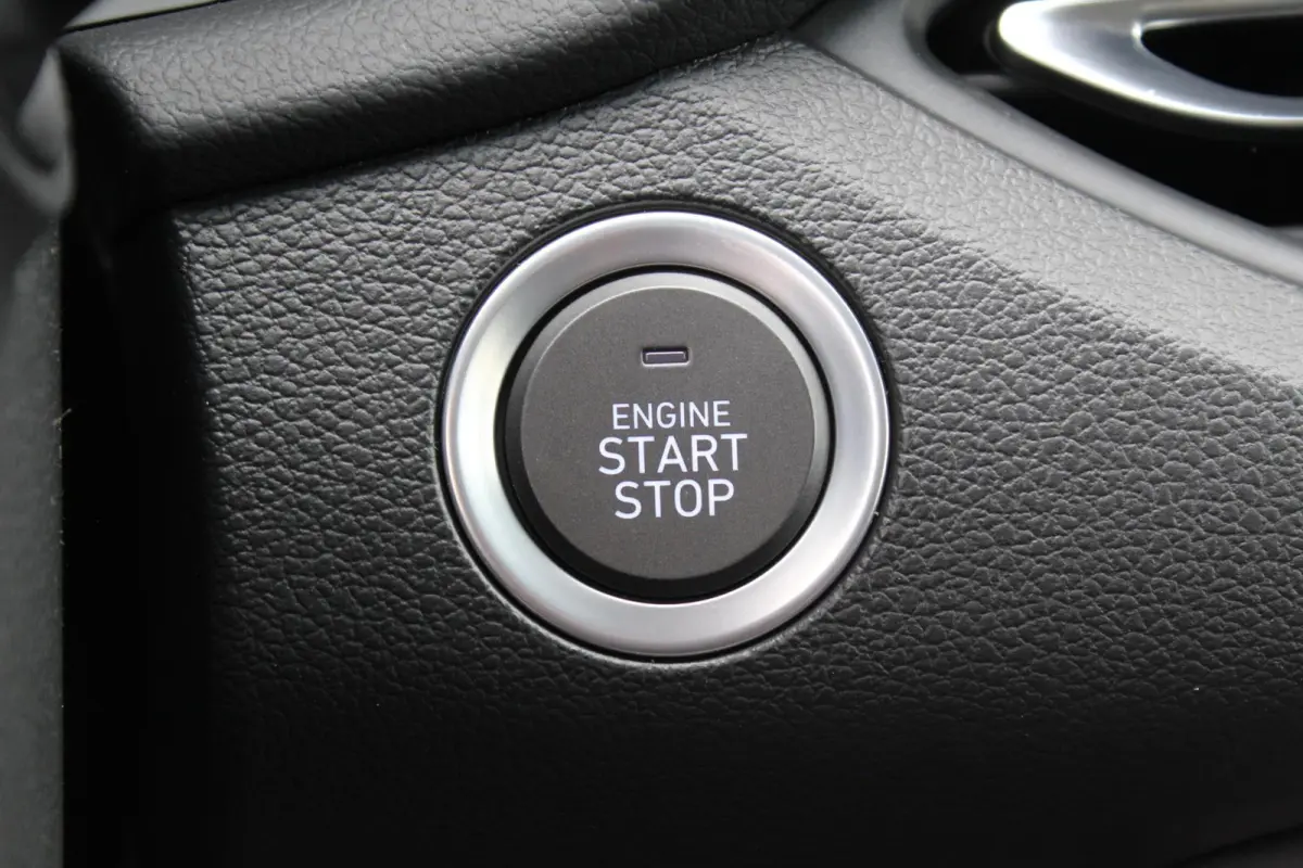 1.0 T-GDi MHEV Comfort Smart / Navigatie + Apple Carplay/Android Auto / Climate Control / Achteruitrijcamera / Climate Control / Keyless Entry & Start /