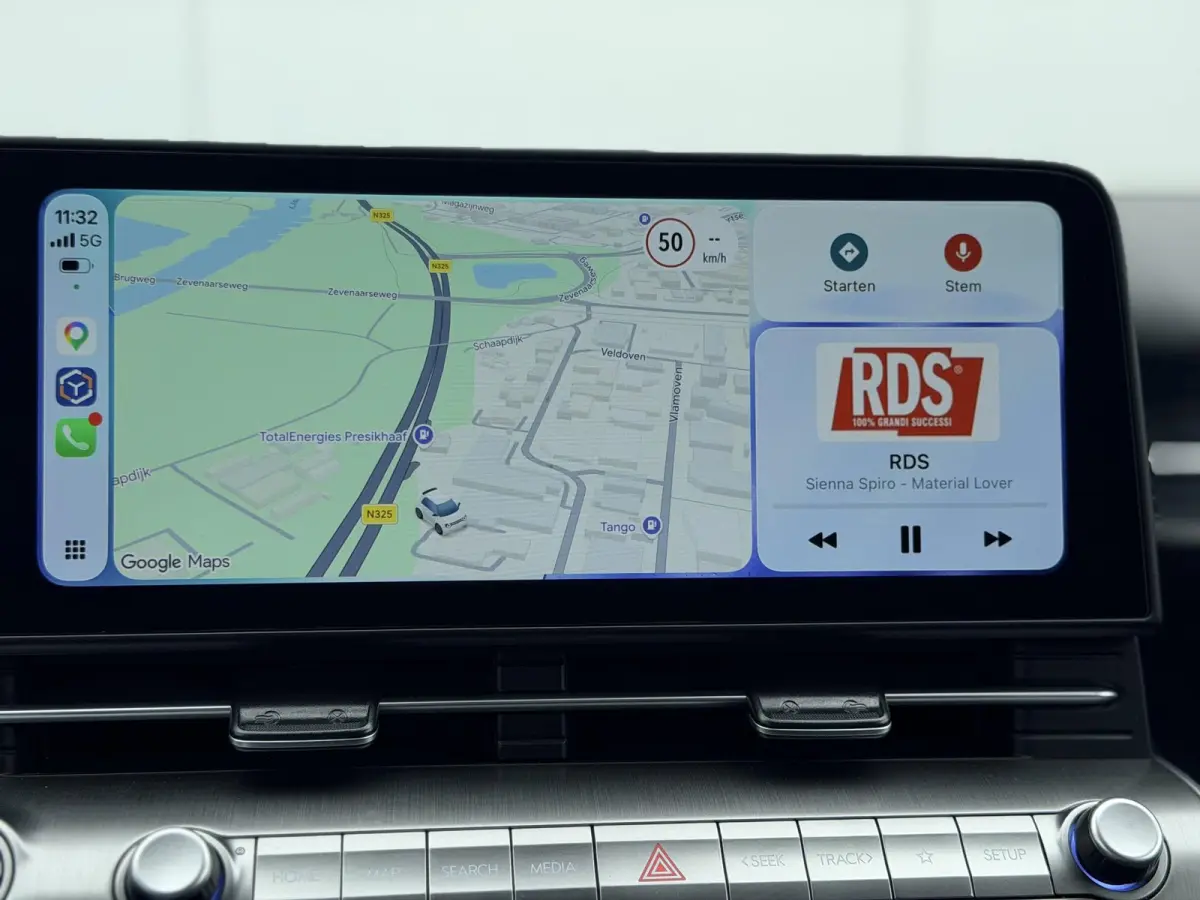 1.6 GDI HEV Comfort Smart / Fabrieksgarantie tot 2-2030 / Stoel- & Stuurverwarming / Navigatie / Achteruitrijcamera / Adaptive Cruise Control / Climate Control / LED Verlichting /