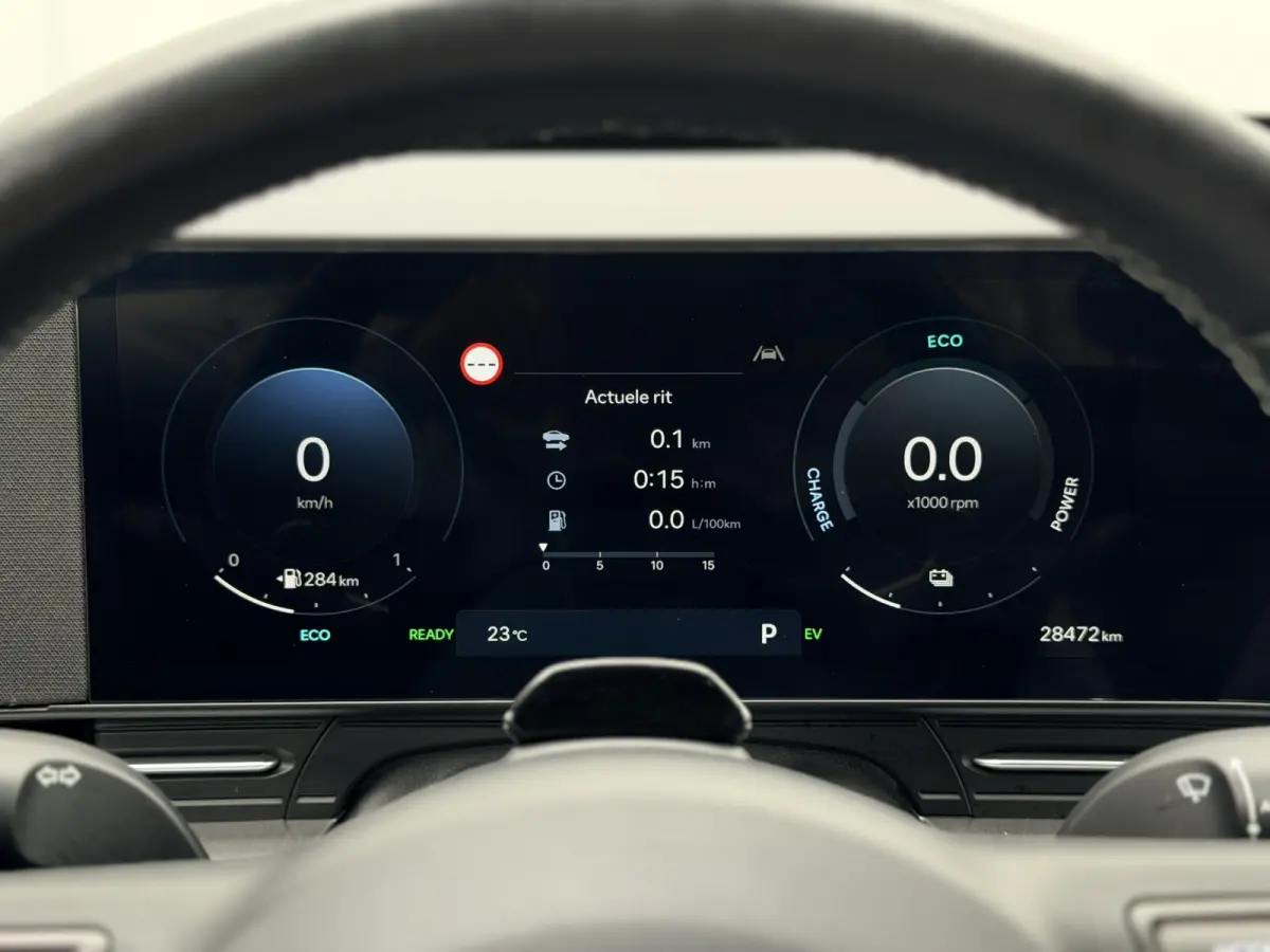 1.6 GDI HEV Comfort Smart / Fabrieksgarantie tot 2-2030 / Stoel- & Stuurverwarming / Navigatie / Achteruitrijcamera / Adaptive Cruise Control / Climate Control / LED Verlichting /