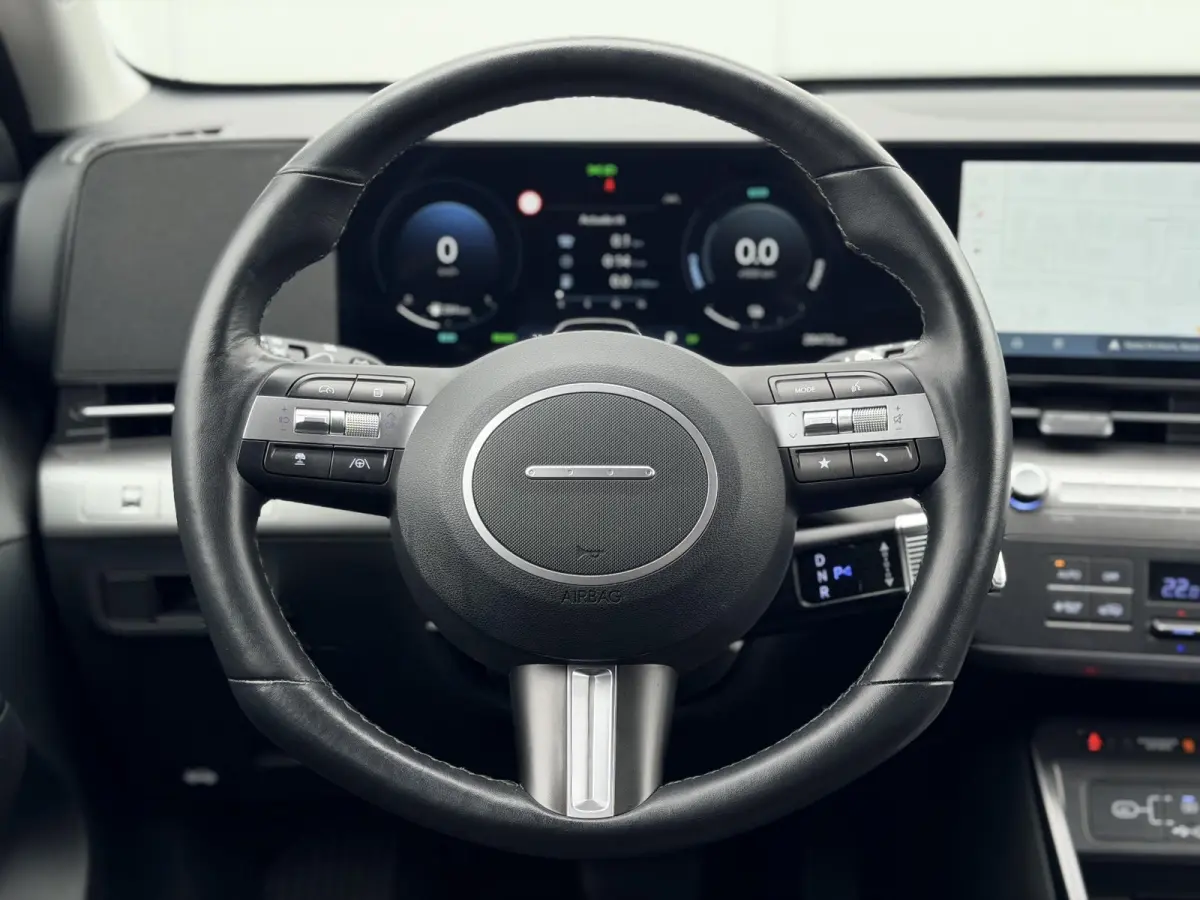 1.6 GDI HEV Comfort Smart / Fabrieksgarantie tot 2-2030 / Stoel- & Stuurverwarming / Navigatie / Achteruitrijcamera / Adaptive Cruise Control / Climate Control / LED Verlichting /