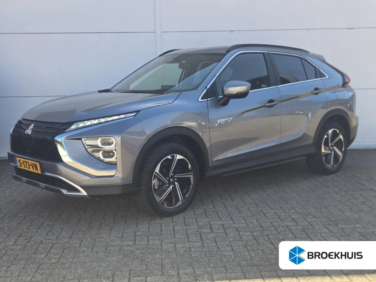 2.4 PHEV Instyle / Camera / Navi / Trekhaak 1500 kg / Dealer Onderhouden / Fabrieks garantie tot 05-07-2030 /