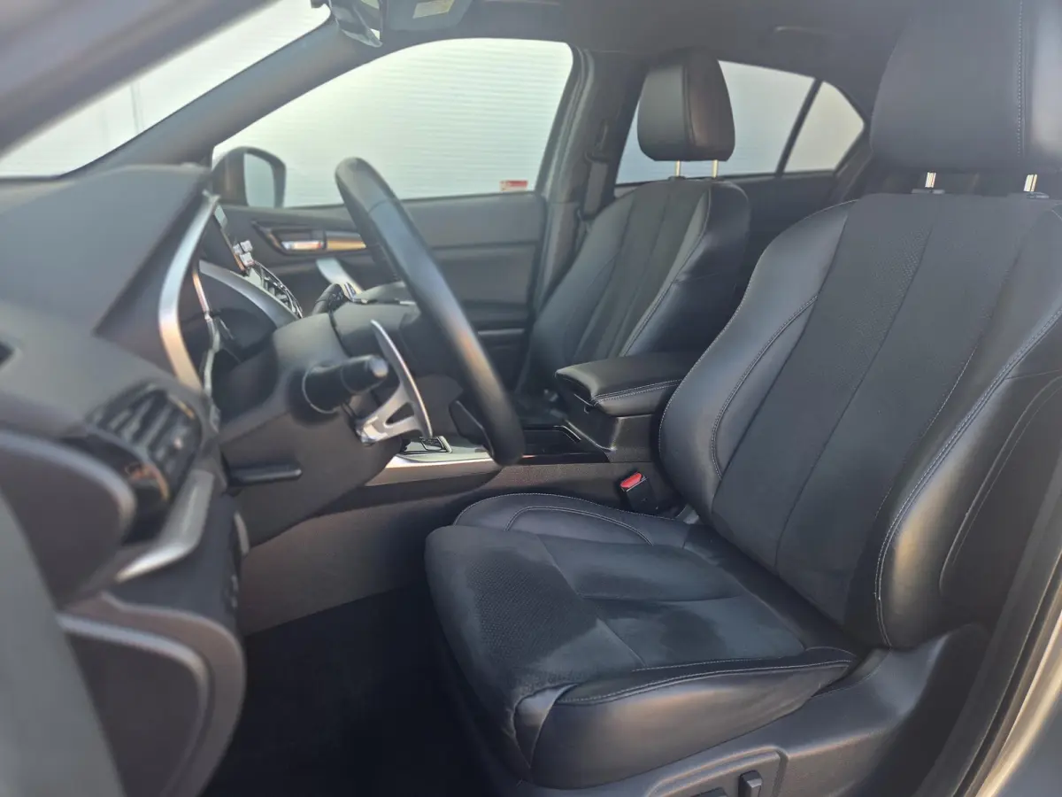 2.4 PHEV Instyle / Camera / Navi / Trekhaak 1500 kg / Dealer Onderhouden / Fabrieks garantie tot 05-07-2030 /