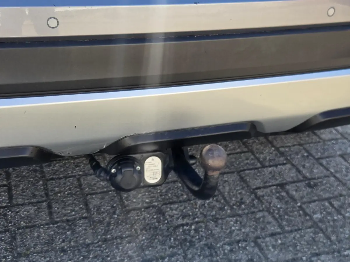 2.4 PHEV Instyle / Camera / Navi / Trekhaak 1500 kg / Dealer Onderhouden / Fabrieks garantie tot 05-07-2030 /
