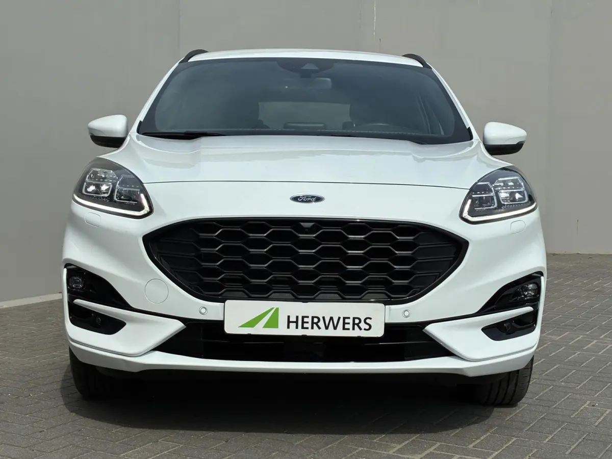 2.5 PHEV ST-Line X / Dealer onderhouden / Trekgewicht 1.500 kg / Navigatie / Stuur-, stoel- & achterbankverwarming / Parkeer assistent / Camera 360°  / Elektrische stoel & klep / 18" LM wie