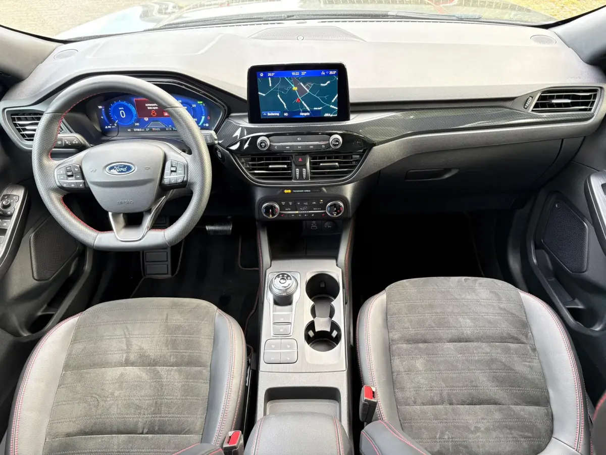 2.5 PHEV ST-Line X / Dealer onderhouden / Trekgewicht 1.500 kg / Navigatie / Stuur-, stoel- & achterbankverwarming / Parkeer assistent / Camera 360°  / Elektrische stoel & klep / 18" LM wie