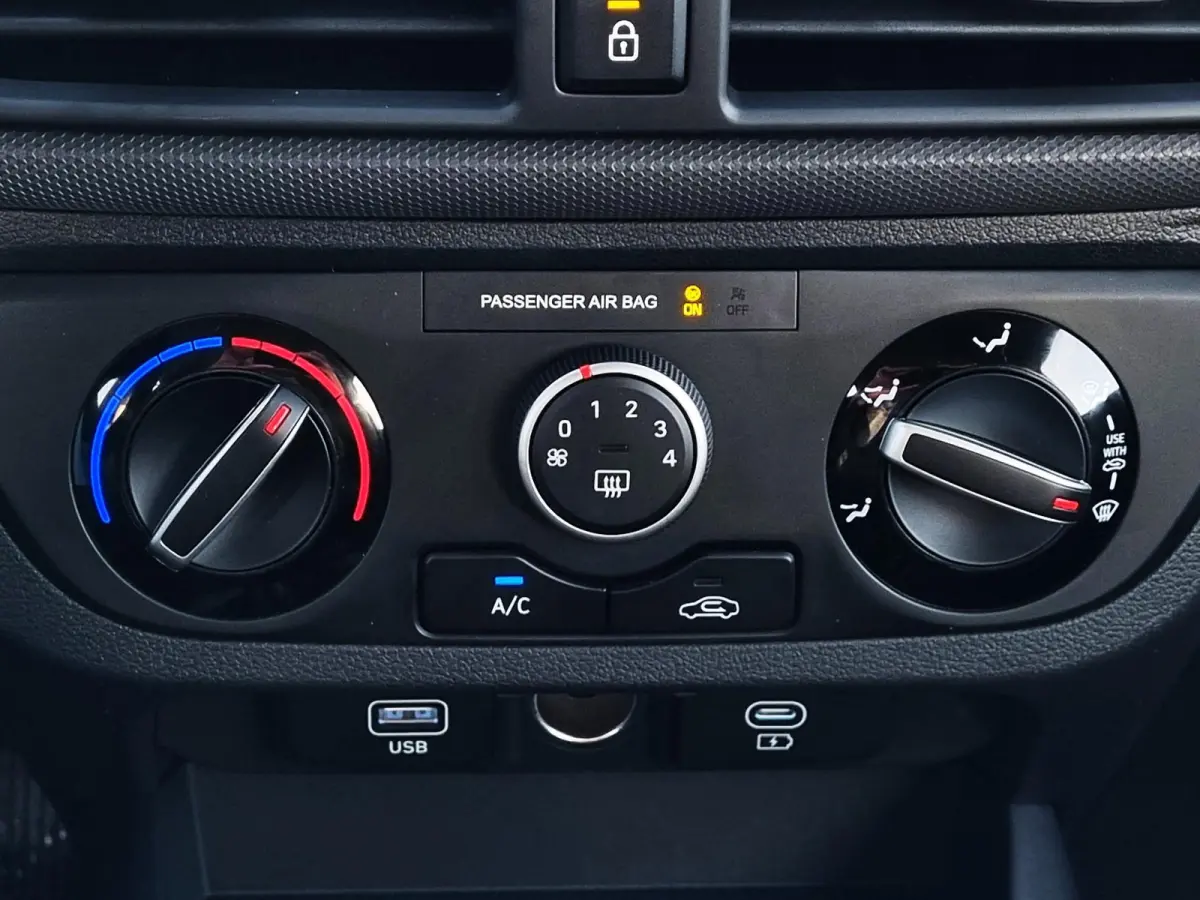 1.0 Comfort Apple Carplay/Android Auto / audio-navigatie full map / achteruitrijcamera /